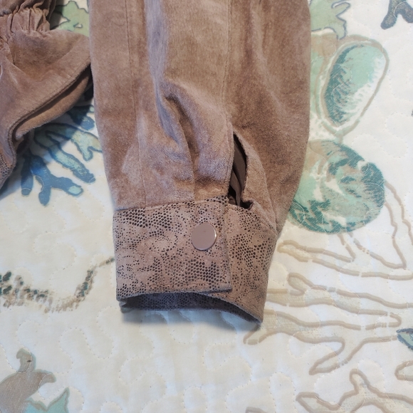 90's Brown& Printed Cropped Leather Jacket - Picture 5 of 10